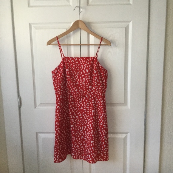Aqua Dresses & Skirts - Aqua Red and White Print Mini Dress Sleeveless EUC